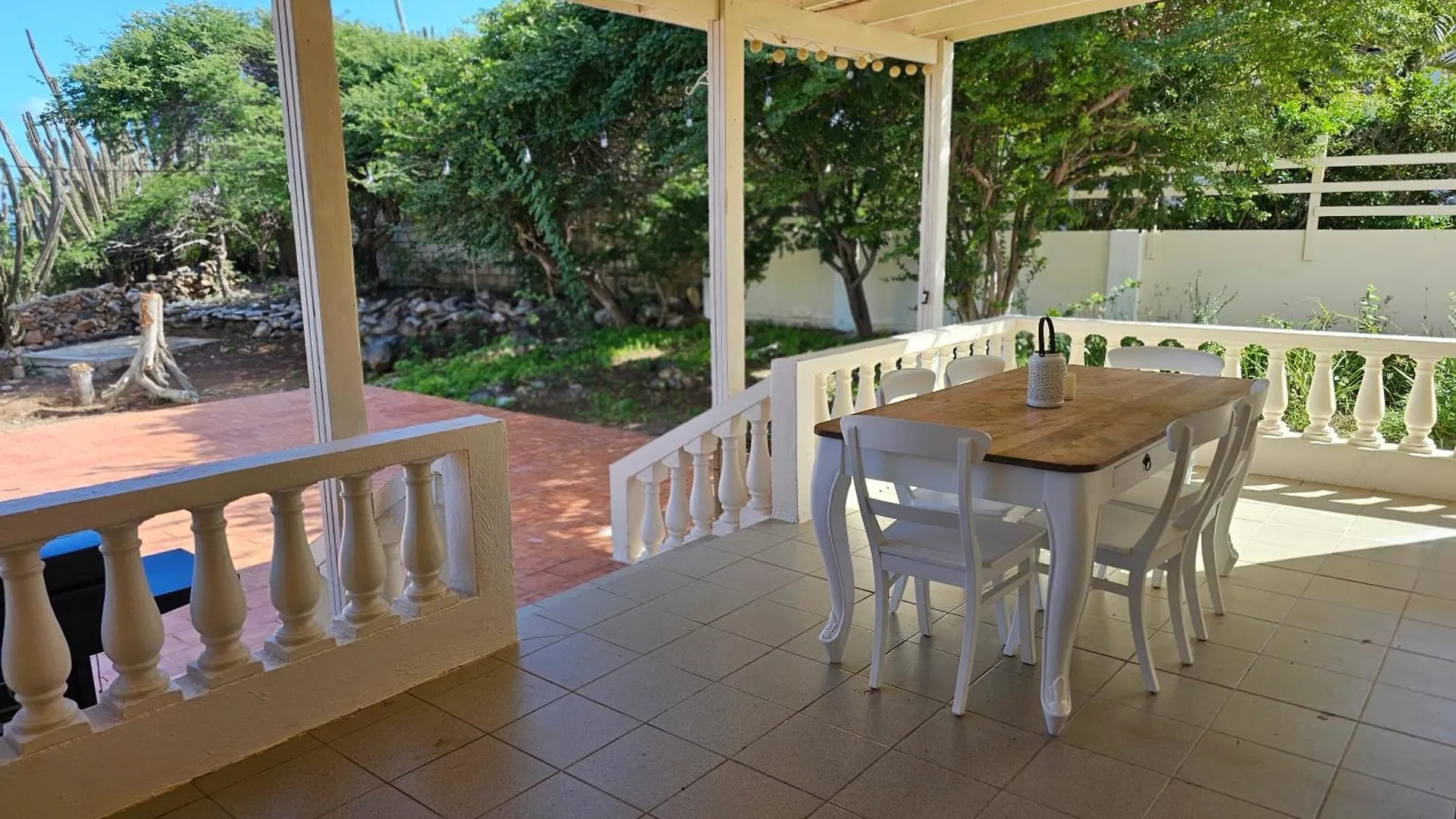 Country Hill Villa With Stunning Views Santa Cruz Aruba