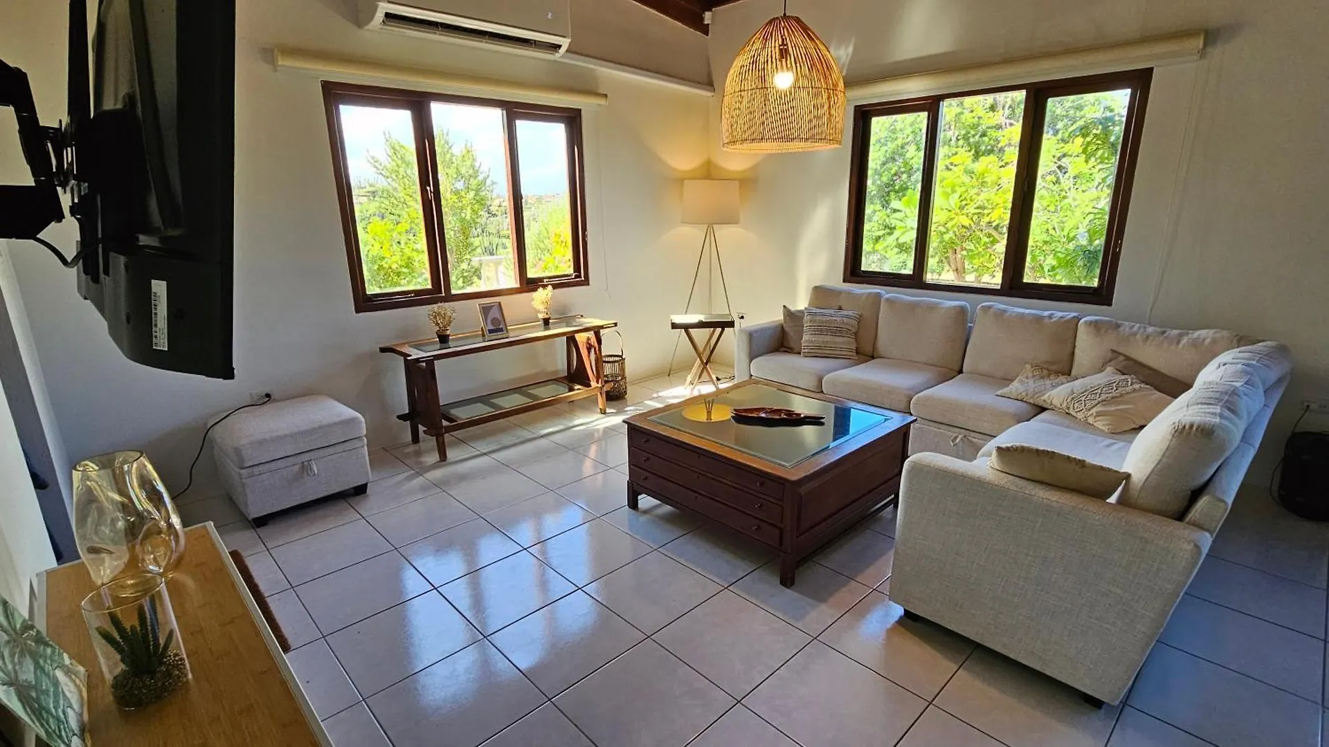 Country Hill Villa With Stunning Views Santa Cruz